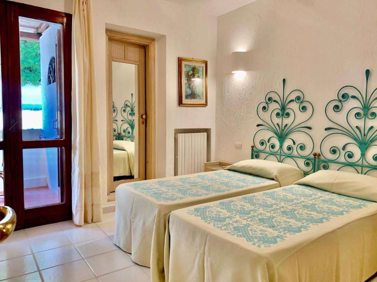 Hotel Punta Est Байя Сардиния Экстерьер фото